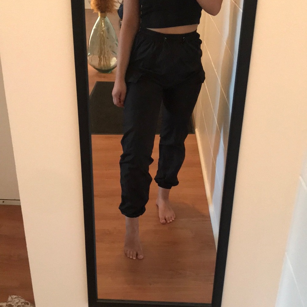 black trousers - Picture 1 of 1
